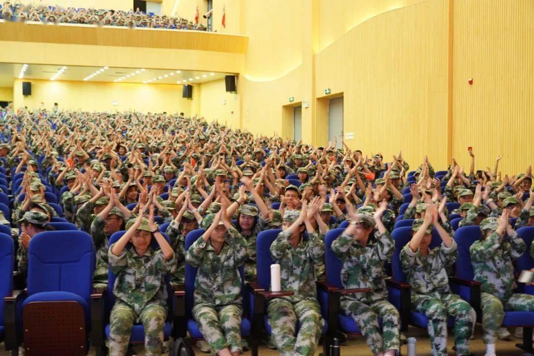 扶摇：长孙无极为什么还要回到天权国向君父请罪呢？游戏画面